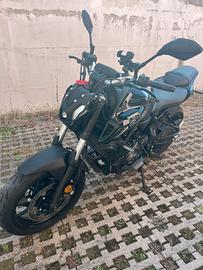 YAMAHA MT07 anno 2025