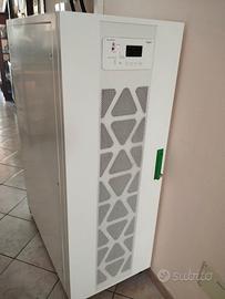 UPS APC Easy 3S 30kW + batterie + backfeed box