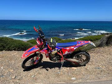 Beta RR390 Factory 2022 enduro
