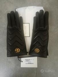 guanti gucci