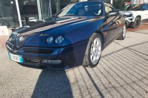 Alfa Romeo Spider 2.0i 16V Twin Spark cat L
