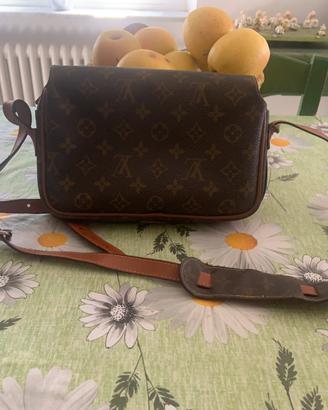 Brsetta  lLuis Vuitton  Made in France