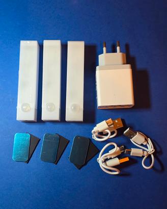 Set di 3x Kit Luce di Cortesia LED con Sensore