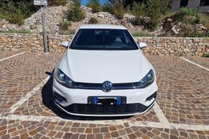 VW Golf 1.5 TSI R-Line DSG 2017