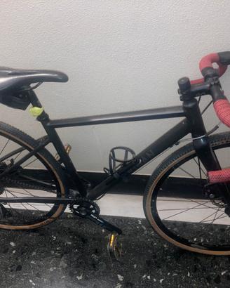 Bici Gravel Triban RC500