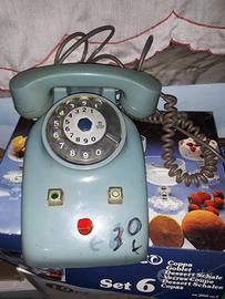 vecchi telefoni 