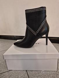 Stivaletto nero num. 39