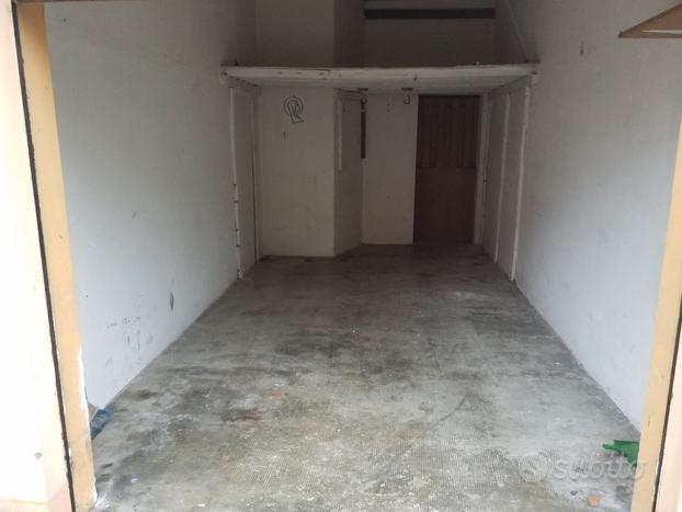 Garage/deposito