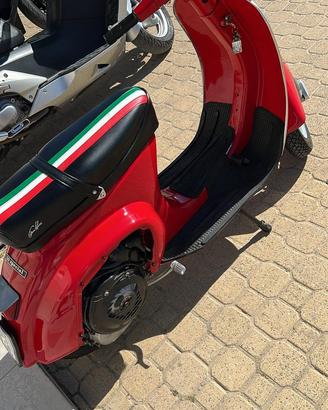Vespa 50 Special