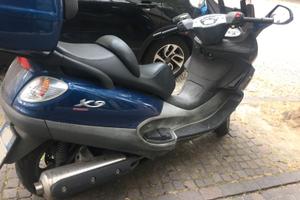 Piaggio X9 500 Scooter
