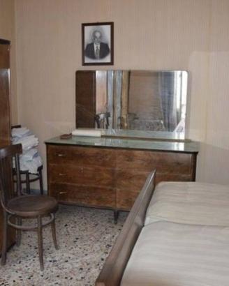 Appartamento di 100 m² con 3 locali e box auto a S