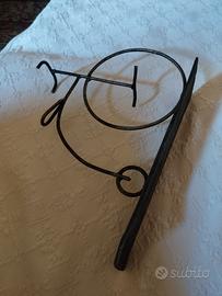 bicicletta stilizzata in ferro battuto