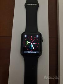 Apple Watch serie 3, 42 mm alluminium