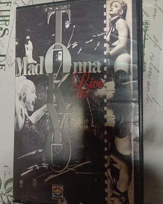 MADONNA live in TOKIO  vhs