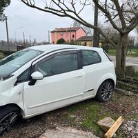 Fiat punto evo ricambi