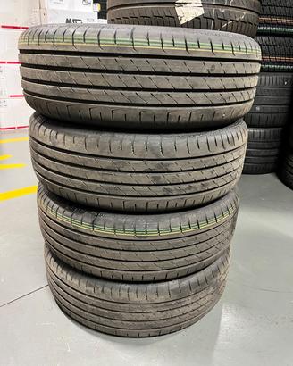 Gomme 195/60r16 Demontate