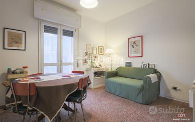 TRILOCALE CON TERMO AUTONOMO