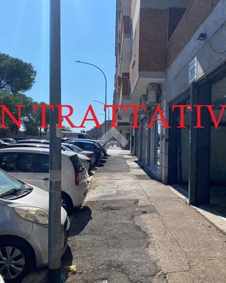 NEGOZIO A ROMA