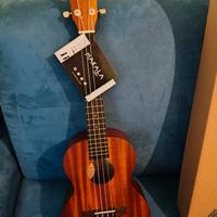 ukulele tenore Makala