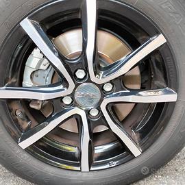 Set di cerchi in lega Mak 15" + gomme in omaggio
