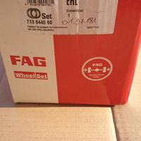 Kit mozzo con cuscinetto ruota FAG