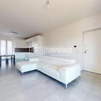 NUOVO PREZZO! Trivani con doppio servizio, verande