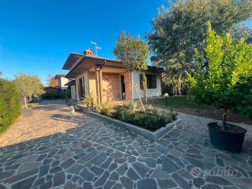 Villa singola Palazzo Pignano [PAL 355VRG]