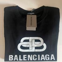 maglietta balenciaga nera taglia S