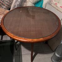 Tavolo tondo in Legno intrecciato