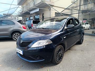 Lancia Ypsilon 1.2 GPL Ecochic Elefantino Blu