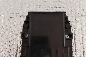 regolatore di tensione 