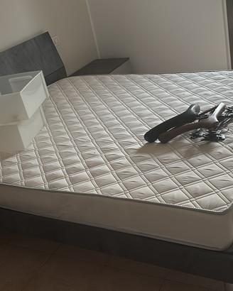 letto matrimoniale completo di matera