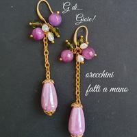 Orecchini con gocce lilla

nuovi