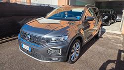 Volkswagen T-Roc 2.0 TDI SCR 4MOTION Advanced Blue