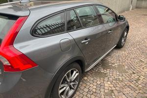 Volvo V60 CC D4 AWD Geartronic Momentum