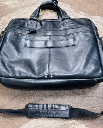 Borsa Piquadro in pelle nera