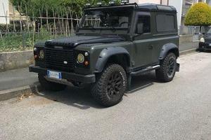 Defender Land Rover