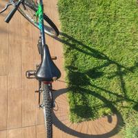  Bicicletta mtb