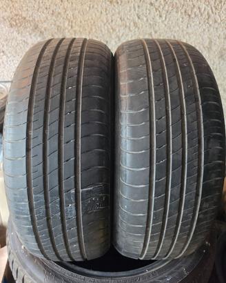 2 gomme estive 185/55r15 Kumho al 70%