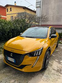 Peugeot 208 GT LINE