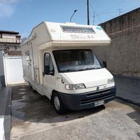 camper porta moto clima 