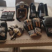 attrezzatura kick boxing