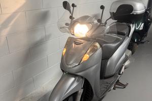 Honda Sh 300