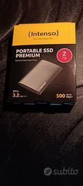 ssd intenso 2 TB hard disk portatile 