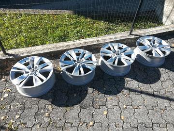 Cerchi in lega originali 17 " Skoda Karoq