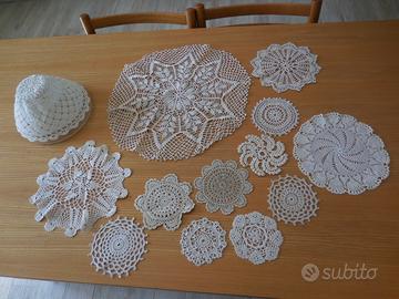 Lotto di centrini vintage all'uncinetto 13 pezzi