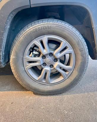 4 CERCHI ORIGINALI JEEP RENEGADE DA 16’’ + GOMME