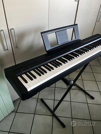 Yamaha P-45 con stand