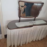 mobile toilette anni 60