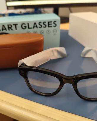 Smart Glasses con Assistente Vocale